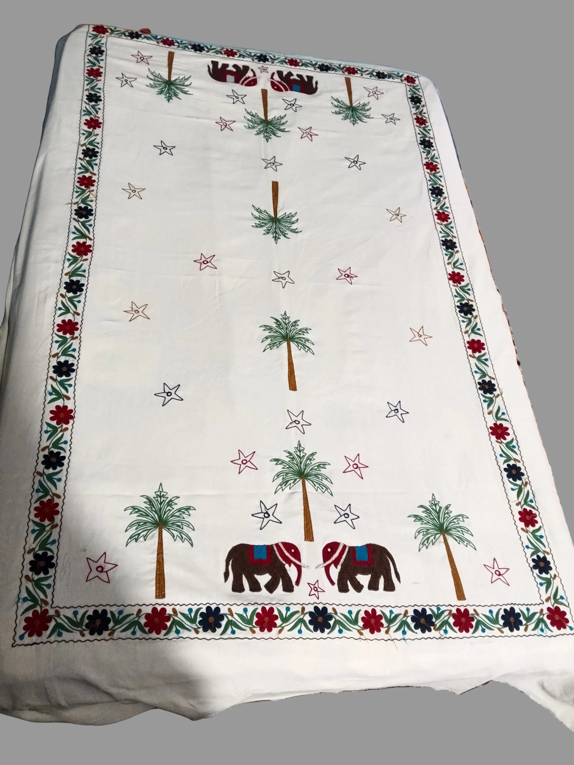 Premium White Cotton Single Bedsheet with Aari Embroidery Elephant and Palm Tree Design, Size 60x90 Inch with Matching Pillow Cover.